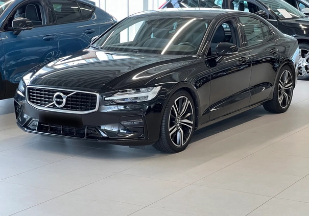 Volvo S60 cena 129900 przebieg: 124000, rok produkcji 2020 z Halinów małe 407